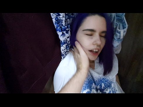 ❤️ Našao sam svoju sestru u ormaru i pomogao joj da svrši ❤️❌ Prekrasni porno kod nas ️❤